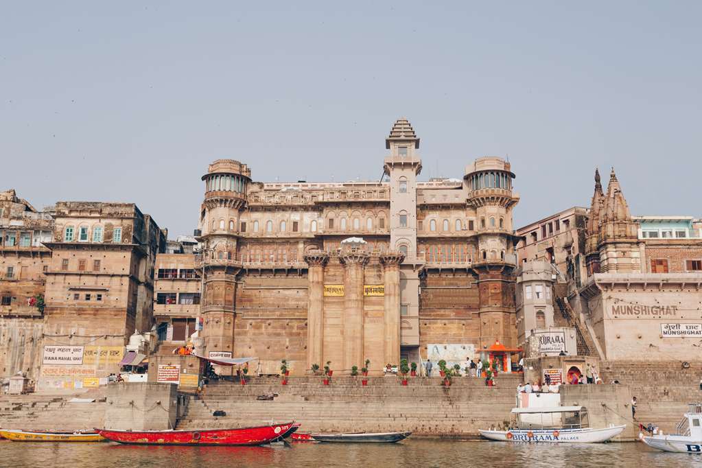 Brijrama Palace, Varanasi - By The Ganges Esterno foto